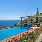Villa Sea View 1
